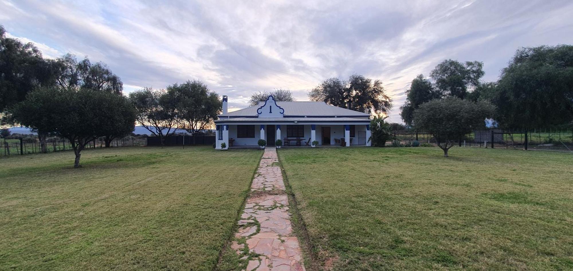 Karoo Leeu Self Catering Villa Oudtshoorn Exteriör bild
