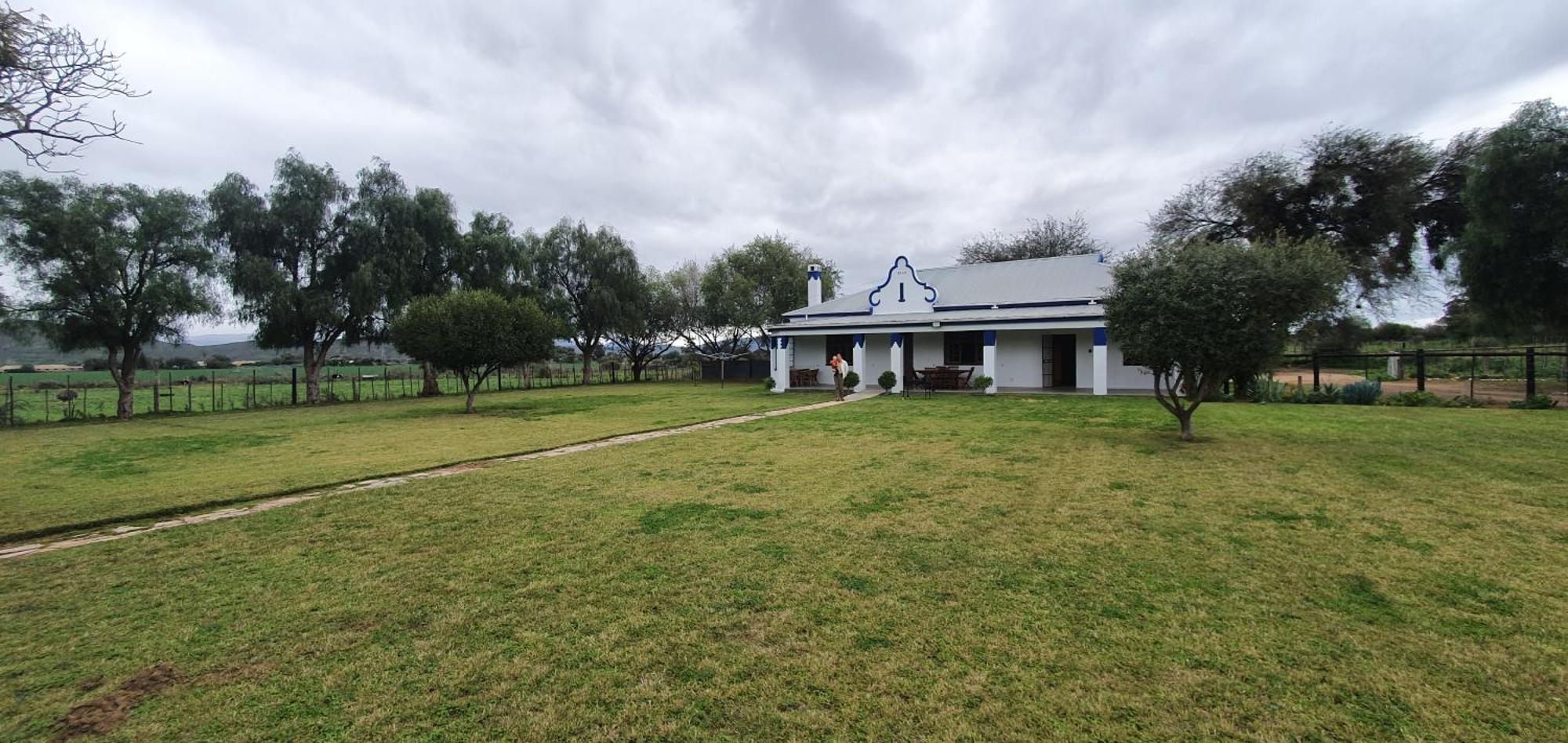 Karoo Leeu Self Catering Villa Oudtshoorn Exteriör bild