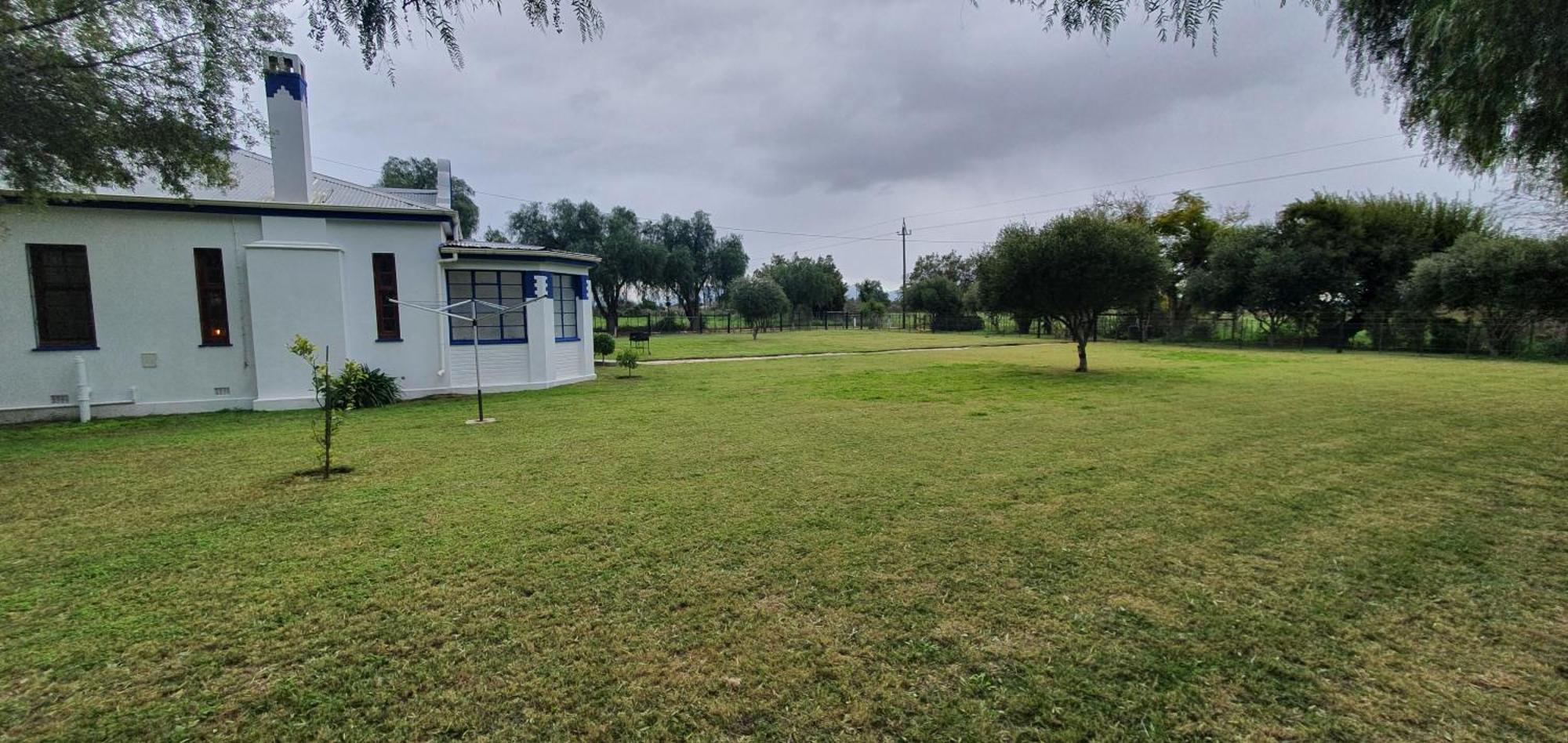Karoo Leeu Self Catering Villa Oudtshoorn Exteriör bild