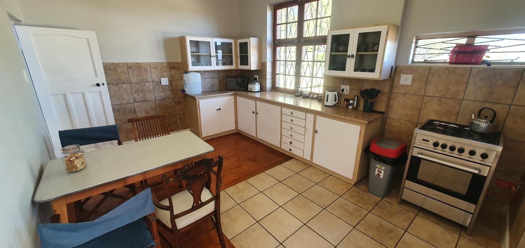 Karoo Leeu Self Catering Villa Oudtshoorn Exteriör bild