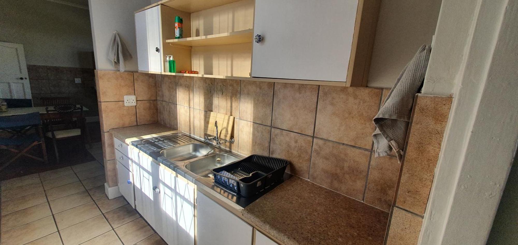 Karoo Leeu Self Catering Villa Oudtshoorn Exteriör bild