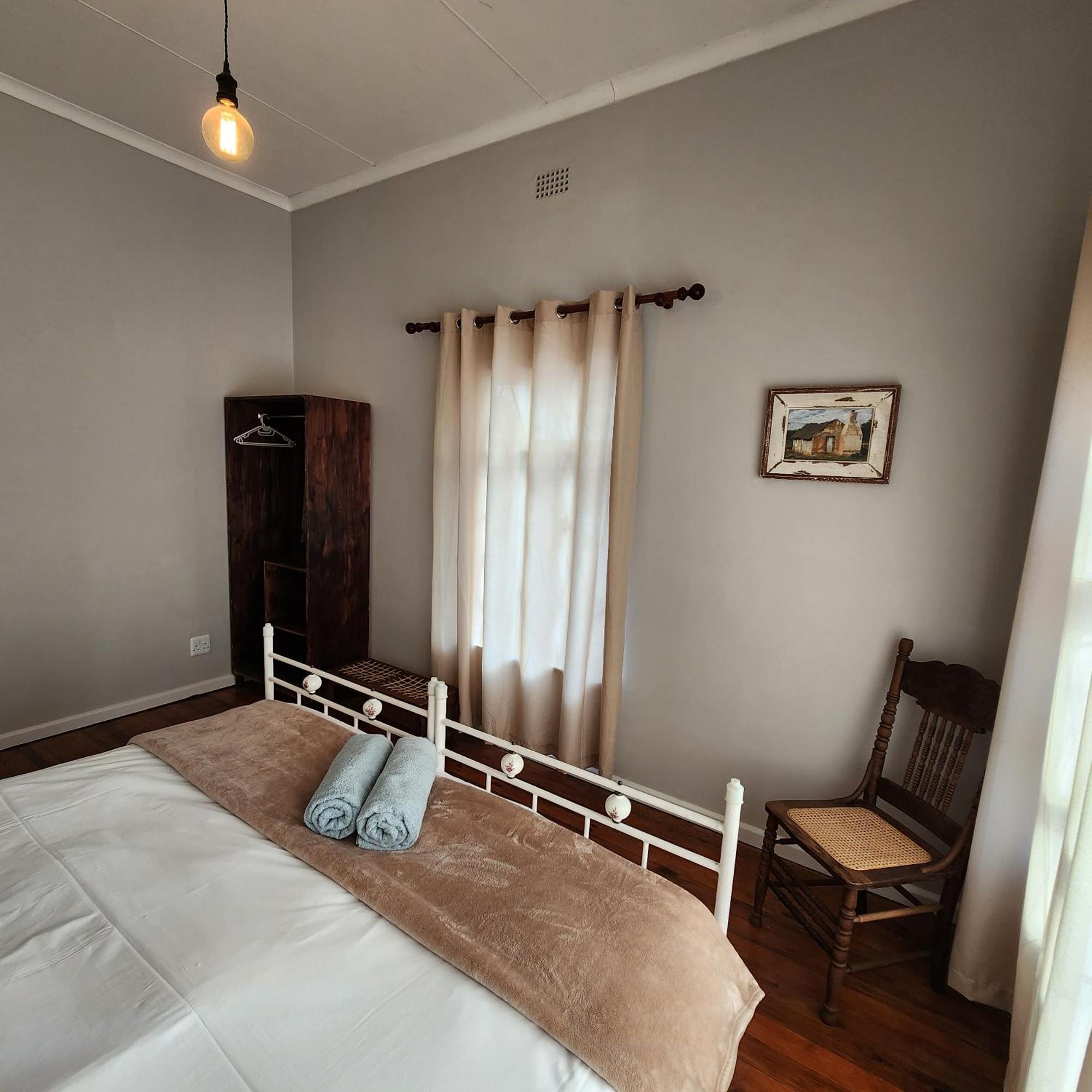 Karoo Leeu Self Catering Villa Oudtshoorn Exteriör bild