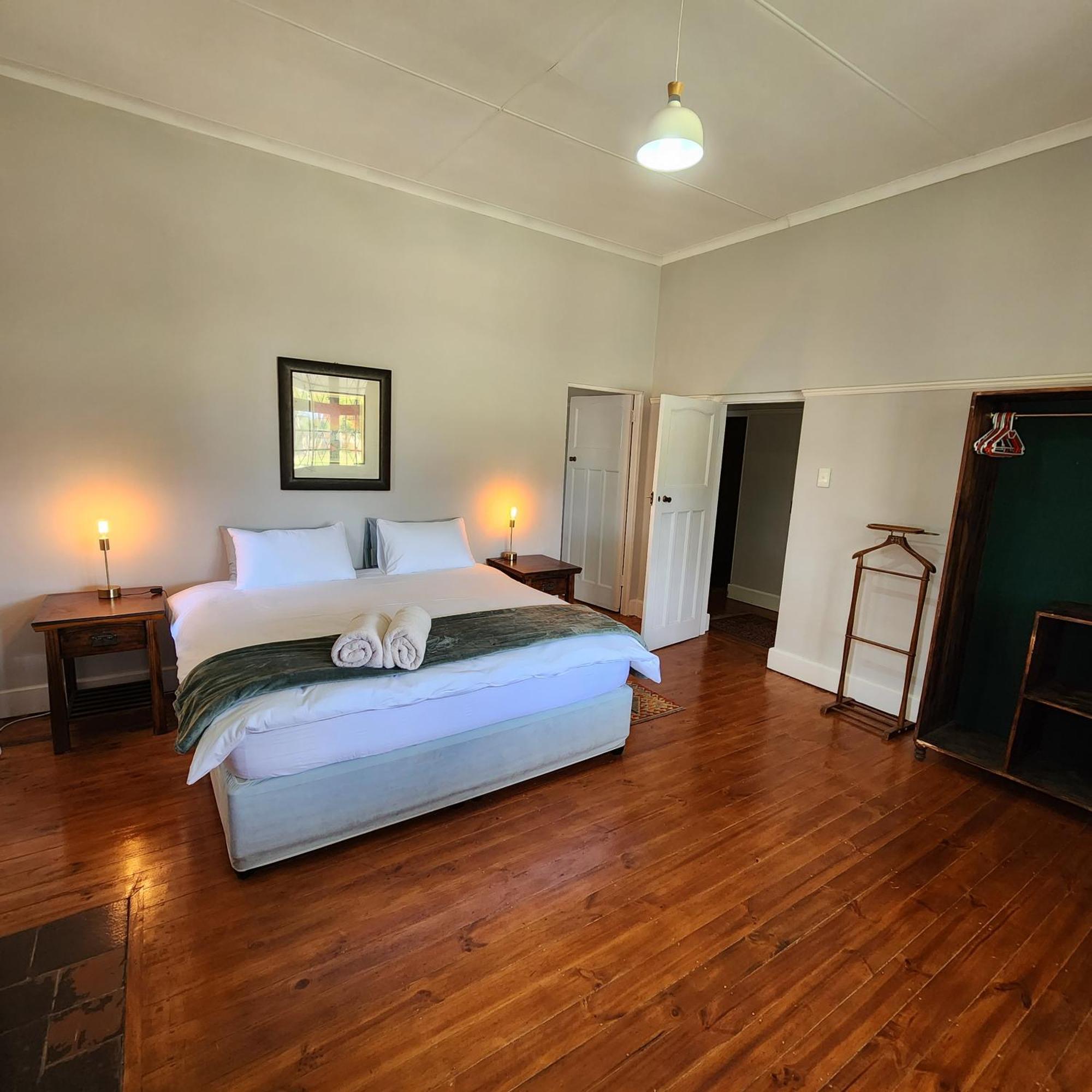 Karoo Leeu Self Catering Villa Oudtshoorn Exteriör bild